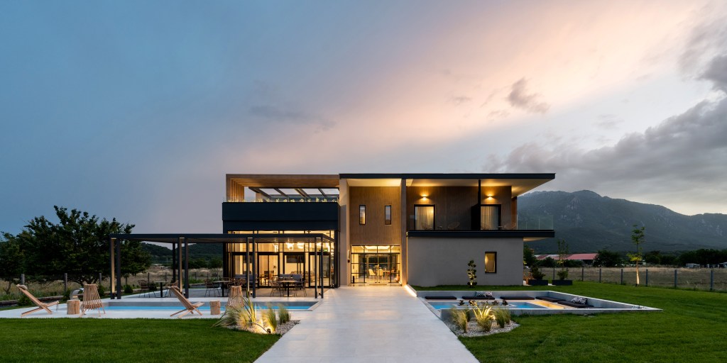 (2023) MIRABILIS BOUTIQUE HOTEL, METEORA