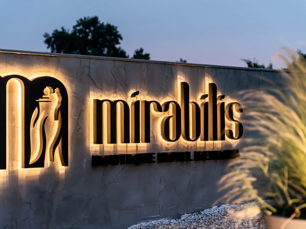 Mirabilis Boutique Hotel